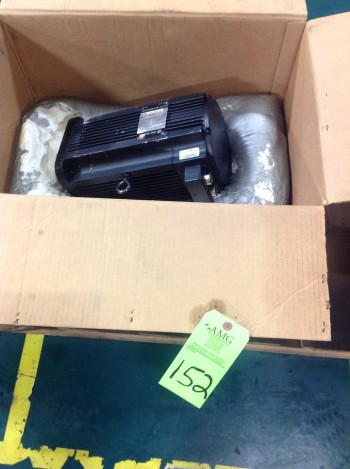 Lot of (5) Pallets w/ Rebuilt Seico Servo Motors