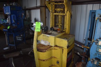 Yale Electric Lift model MSO40LAW24C5071, Not in service
