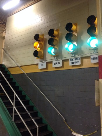 Lot of (4) Full sized Traffic Lights w/ Controls