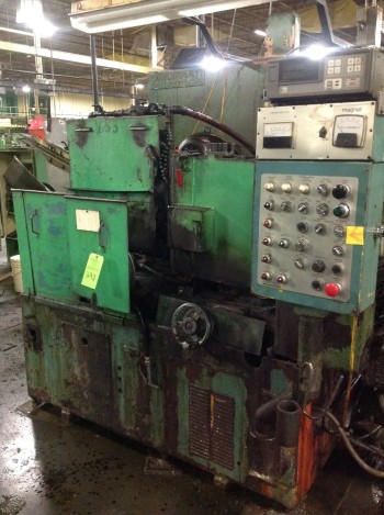 Cincinnati microcentric Chucking grinder, Model DE, type N base.