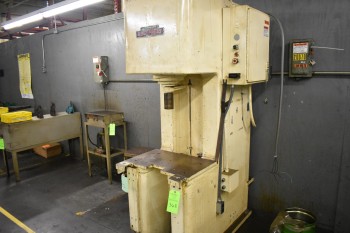 Approx. 15 Ton Denison C-Frame Hydraulic Press