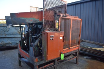 Lot of scrap, located outside