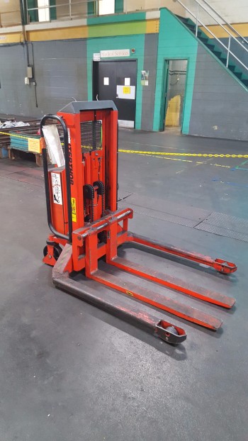 Inter-Thor Electric Lift, 2200lb cap.