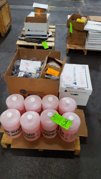 Glot Gojo Hand Soap , Lens tissues,