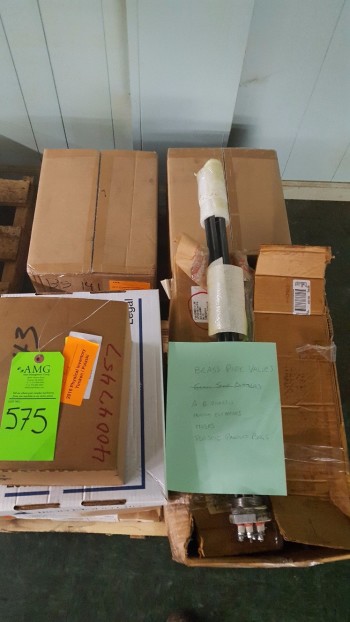 Lot of Brass pipe valves, A-B control chasis, Tank heating element