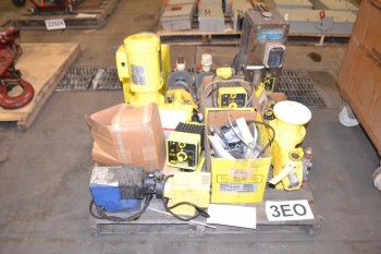 PALLET OF METERING PUMPS