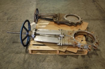 LOT OF 2 ASSORTED STAINLESS KNIFE GATE VALVES