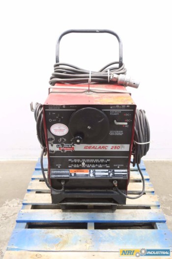 LINCOLN ELECTRIC NA WELDER