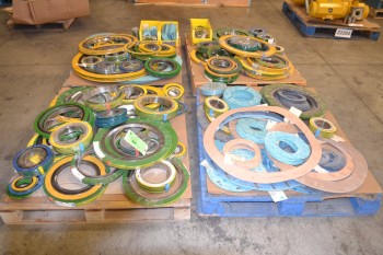 4 PALLETS OF ASSORTED OIL SEALS