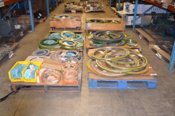 6 PALLETS OF ASSORTED OIL SEALS
