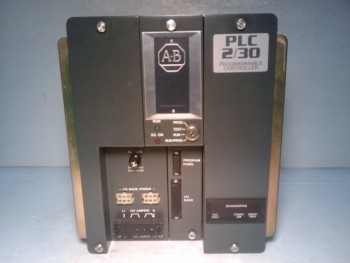 Allen Bradley 1772-LP3 PLC 2/30 Programmable Controller With (4) Module.