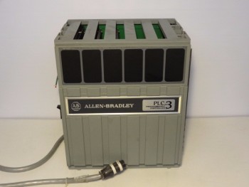 Allen Bradley 1775-A2 PLC-3 Expansion Chassis Programmable Controller W/3 Module