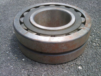 SKF 22330 CC / W33 Explorer Spherical Roller Bearing 150mm x 320mm x 108mm