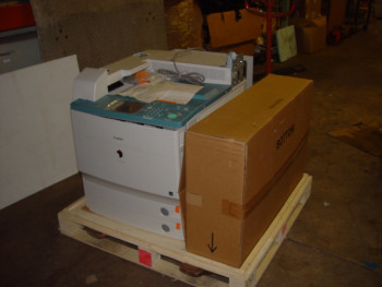 Canon C4580i Color ImageRunner Copier W/ (4) New Toner Cartridges