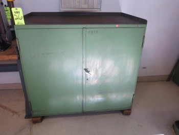 METAL STORAGE CABINET W/ CONTENTS OF TOOLING FOR DECKEL MACHINES