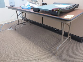 6'X30' FOLDING TABLE