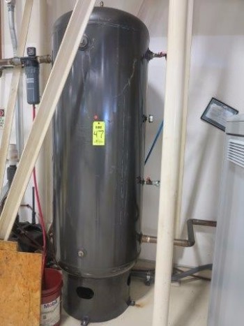 METAL AIR STORAGE TANK