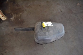 POULAN 18 INCH CHAINSAW