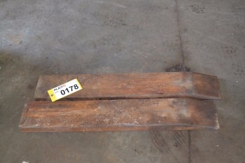 LOT OF 6 FOOT FORK EXTENSIONS