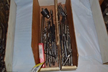 LOT OF ASSORTED DRILL BITS
