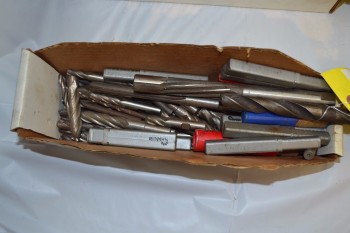 LOT OF ASSORTED DRILL BITS