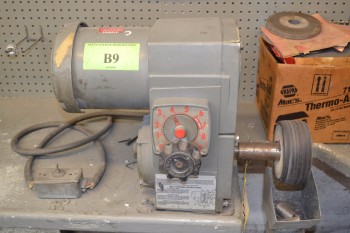 DAYTON SINGLE WHEEL BENCH GRINDER