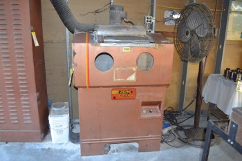 ZERO BLAST-N-PEEN BLAST CABINET W/ DUST COLLECTOR