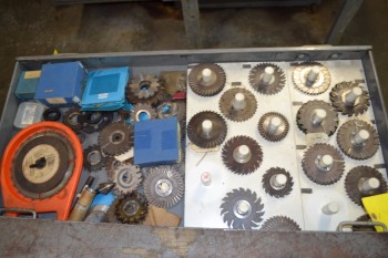CONTENTS OF SHELVES - CONTENTS ONLY - ASSORTED TOOLING W/O DRAWER