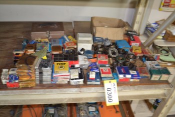 LOT OF BEARINGS