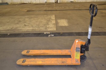 TITAN LIFT-RITE MANUAL PALLET JACK