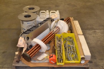 1 PALLET OF ASSORTED HEATING AND COOLING