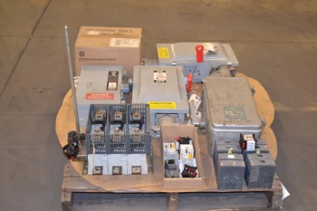 1 PALLET OF ASSORTED DISCONNECT SWITCHES