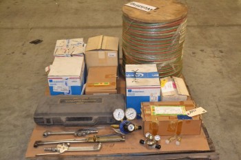 1 PALLET OF ASSORTED WELDING SUPPLIES