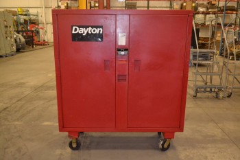 DAYTON 6A579 2 DOOR, 2000LB CAPACITY ROLLING TOOL BOX