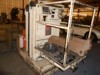 Lift-a-Loft Model KL-4, 6ft Lift Height, 500lb Capacity Man Lift