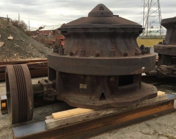 Telsmith Gyrasphere Crusher Size 52\