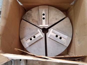 Pallet with Blank Aluminum Chuck Jaws