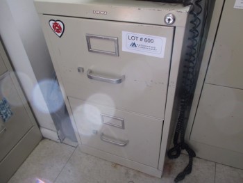 Hon 2 Drawer Locking Filing Cabinet