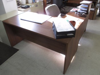 Brown Desk No Contents