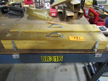 Suburban Tool (2) Straight Edges