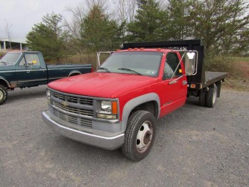 2000 Chevy 3500HD Truck