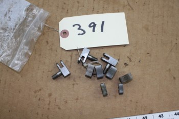 Knurl Holder