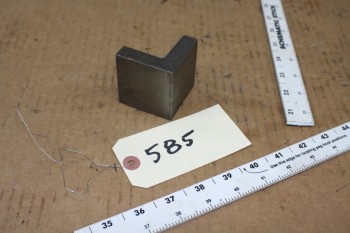 Angle plate
