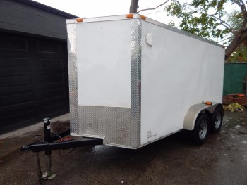 CYNERGY (2015) SWIFT TANDEM AXLE ENCLOSED V-NOSE UTILITY TRAILER