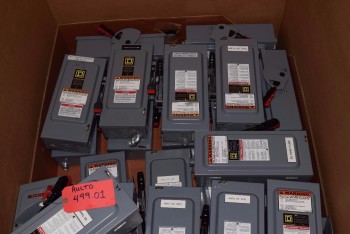 LOT OF 21 SQUARE D 30A AMP 600V-AC DISCONNECT SWITCH
