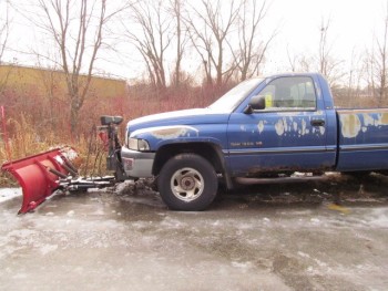 1994 Dodge Ram Pickup Truck, VIN# 1B7HF16Y3RS689182