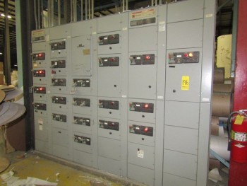 Cutler Hammer Freedom 2100 MCC 6 Sections, 21 Buckets