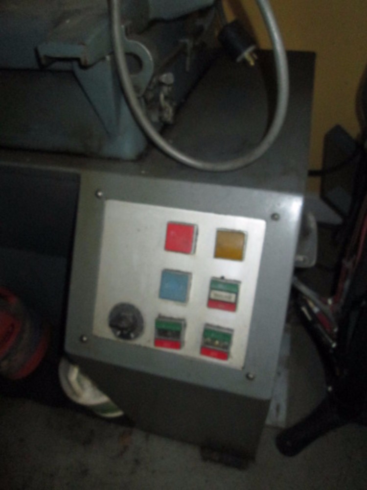 Harig 618 Automatic Surface Grinder W/Walker Fine Pole Chuck & Coolant Pump