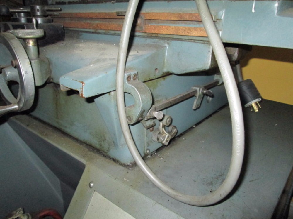 Harig 618 Automatic Surface Grinder W/Walker Fine Pole Chuck & Coolant Pump