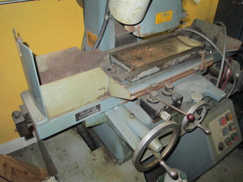 Harig 618 Automatic Surface Grinder W/Walker Fine Pole Chuck & Coolant Pump